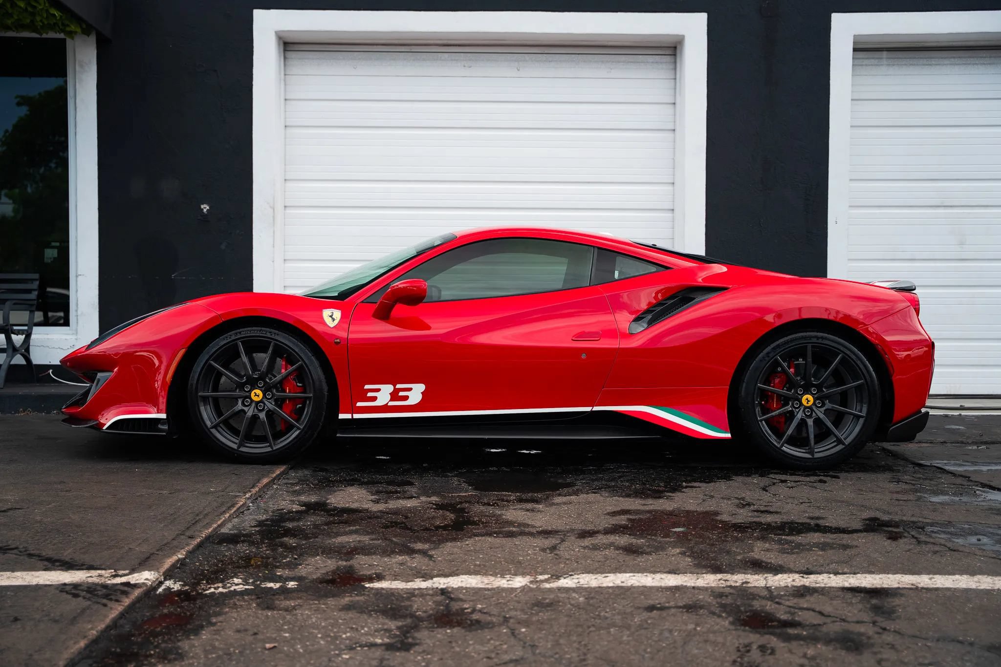Used 2020 Ferrari 488 Pista Coupe RWD image 10