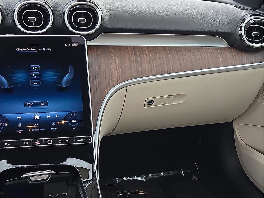 New 2026 Mercedes-Benz C 300 Sedan image 15