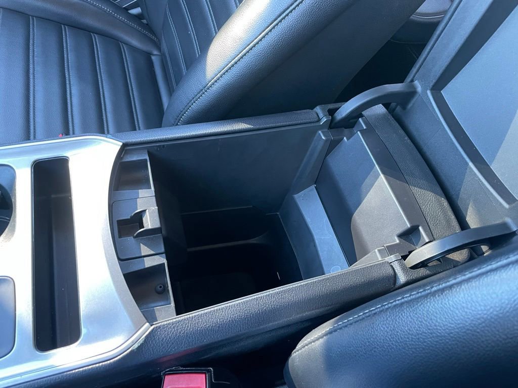 Used 2023 Ford Edge SEL image 48