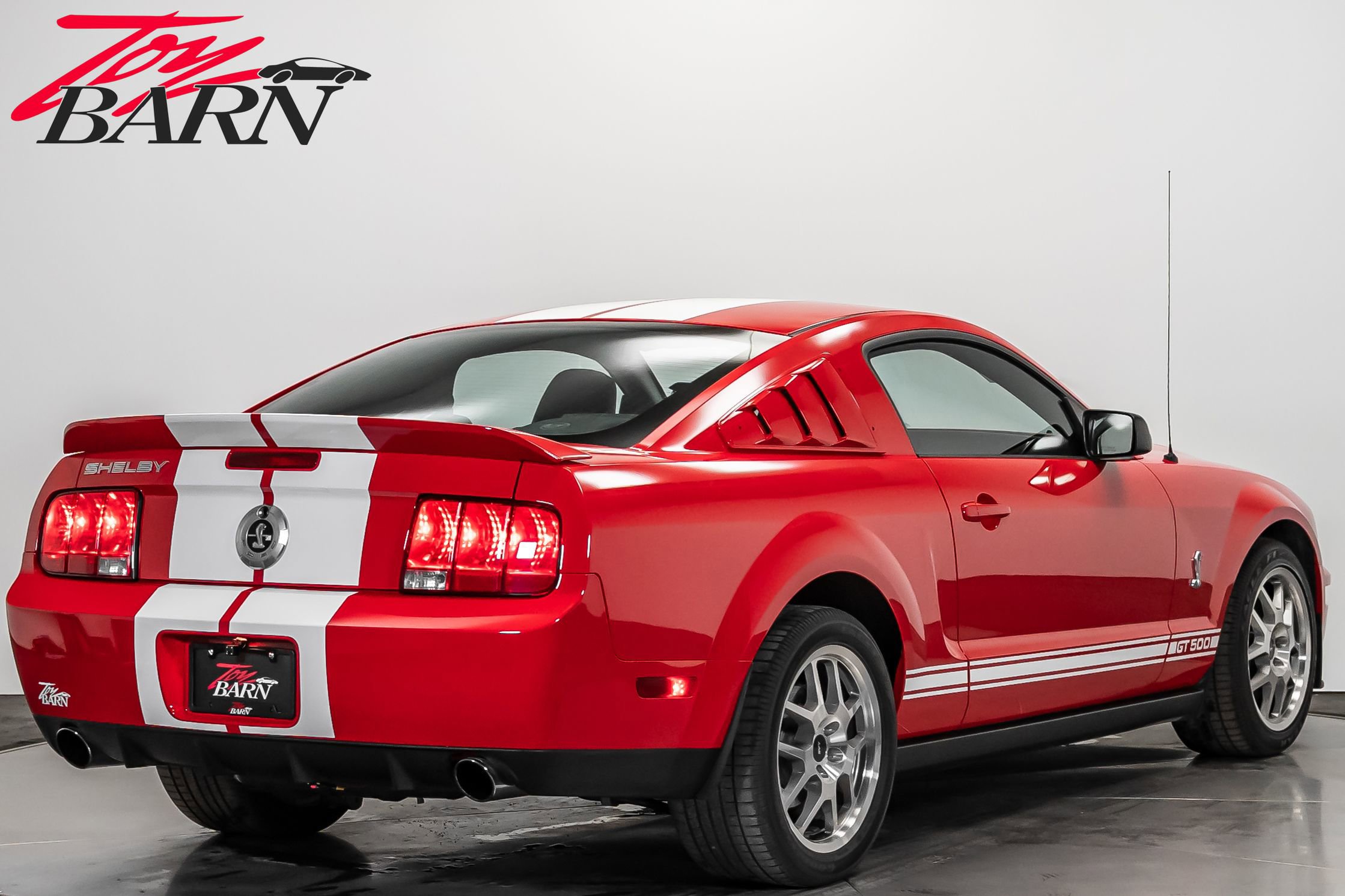Used 2007 Ford Mustang Shelby GT500 image 5