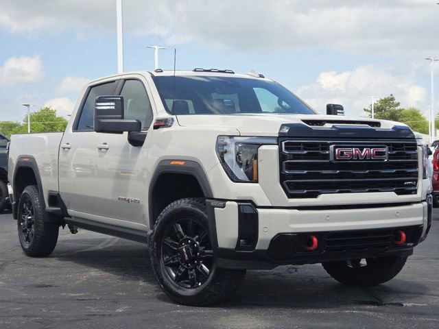 Used 2026 GMC Sierra 3500 AT4 w/ AT4 Premium Plus Package AWD/4WD image 2