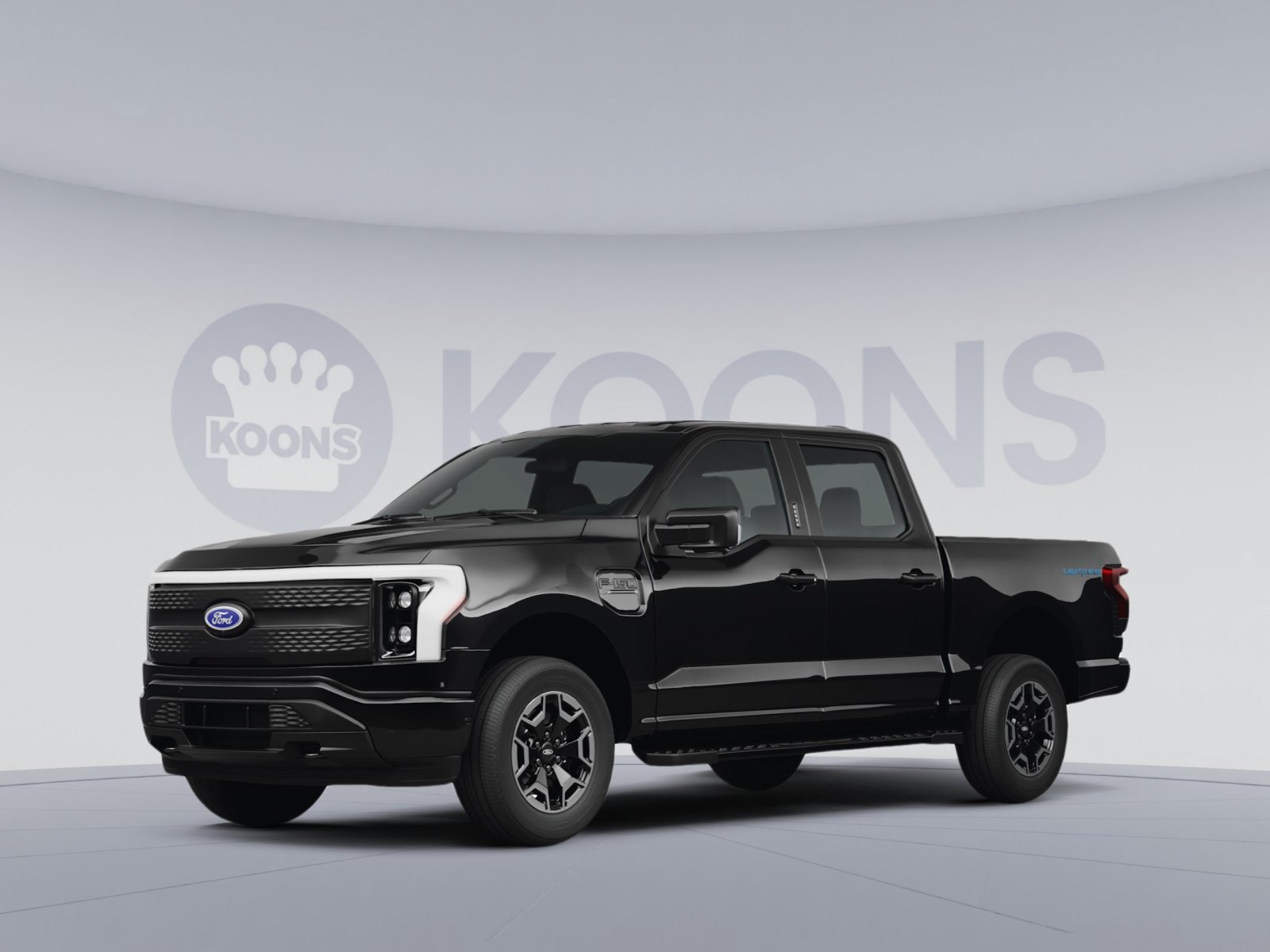 Used 2023 Ford F150 Lightning XLT AWD/4WD image 1