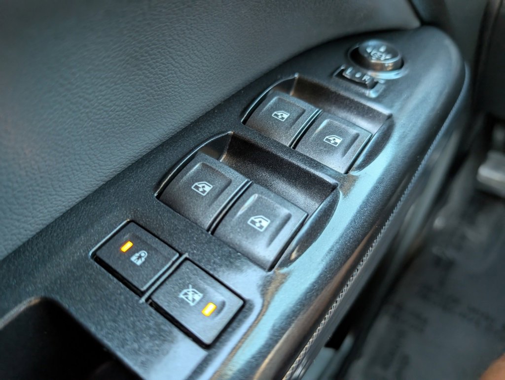 Used 2020 Chevrolet Colorado Z71 image 35