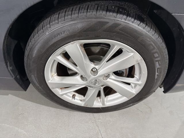 Used 2014 Nissan Altima 2.5 SL w/ Technology Package FWD image 17
