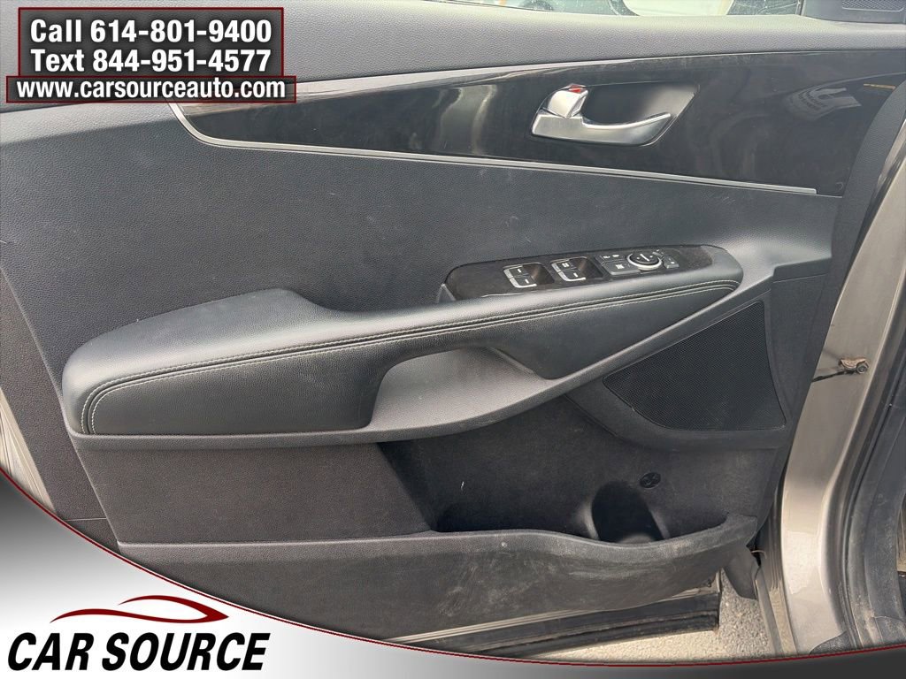 Used 2016 Kia Sorento LX image 15