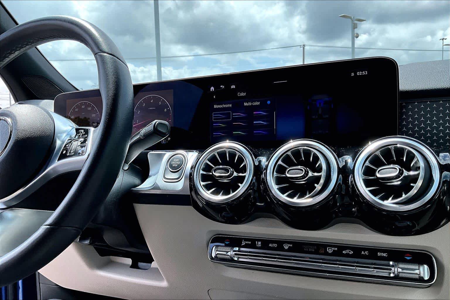 Certified 2024 Mercedes-Benz GLB 250 image 35
