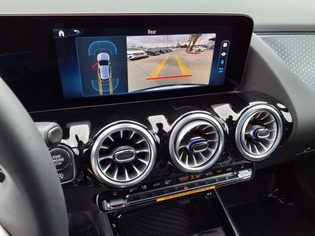 Used 2025 Mercedes-Benz GLA 250 image 6