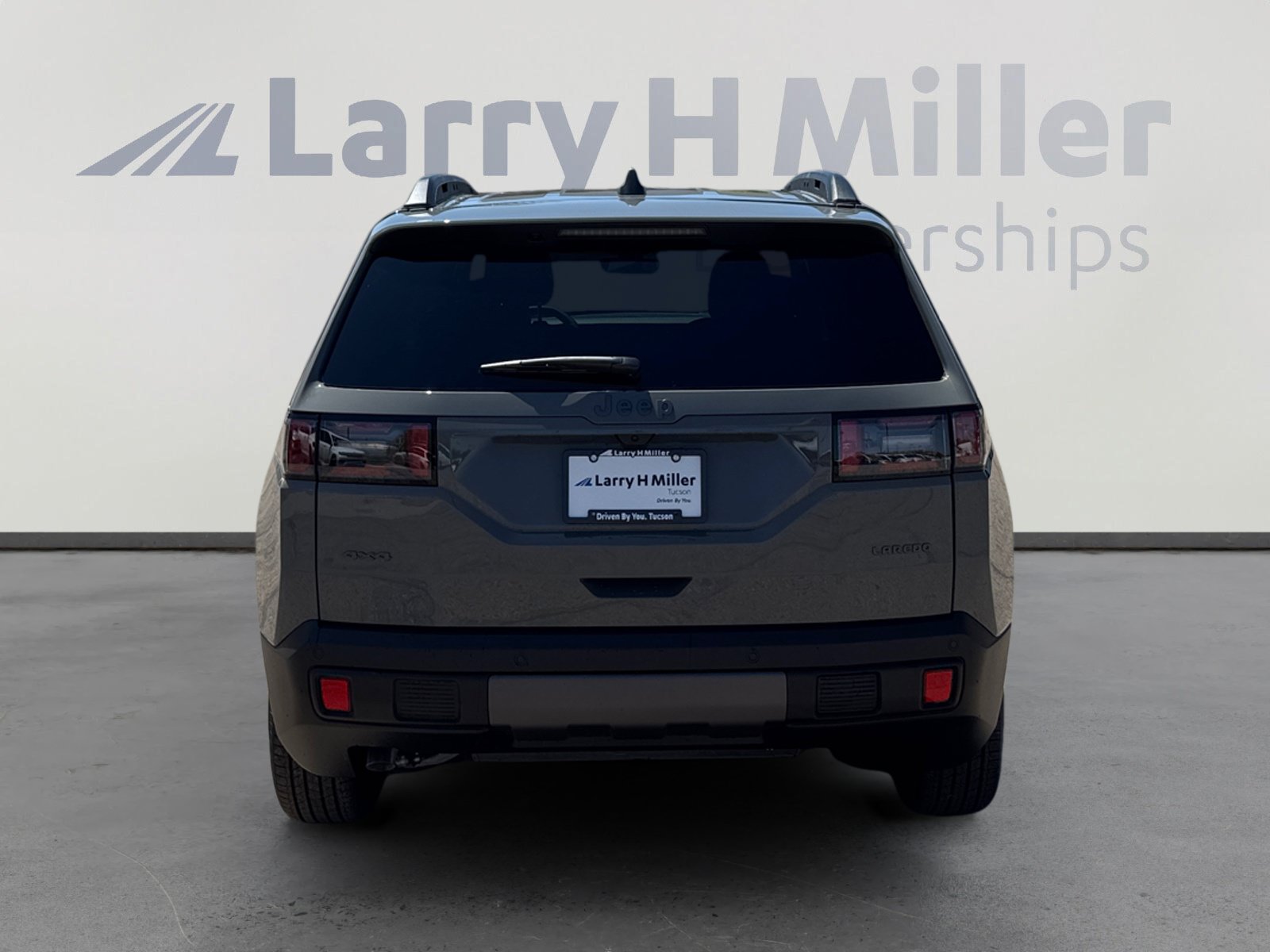 New 2026 Jeep Cherokee Laredo AWD/4WD image 4