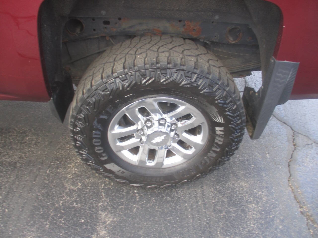 Used 2016 Chevrolet Silverado 2500 LTZ w/ LTZ Plus Package image 34