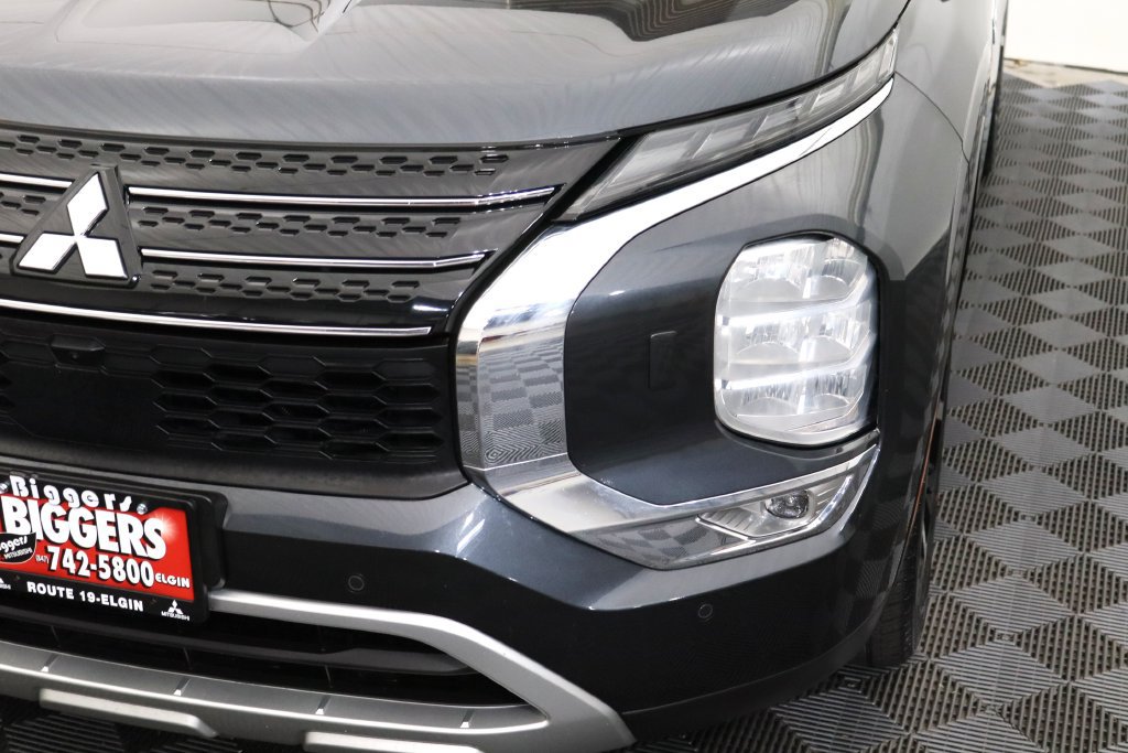 Used 2024 Mitsubishi Outlander SE AWD/4WD image 11