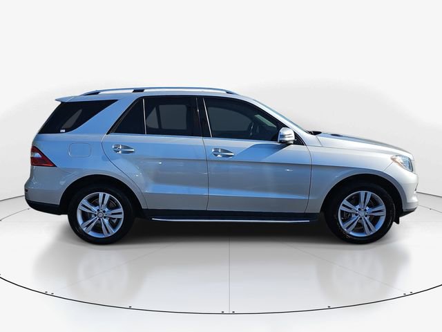 Used 2015 Mercedes-Benz ML 250 BlueTEC 4MATIC image 2