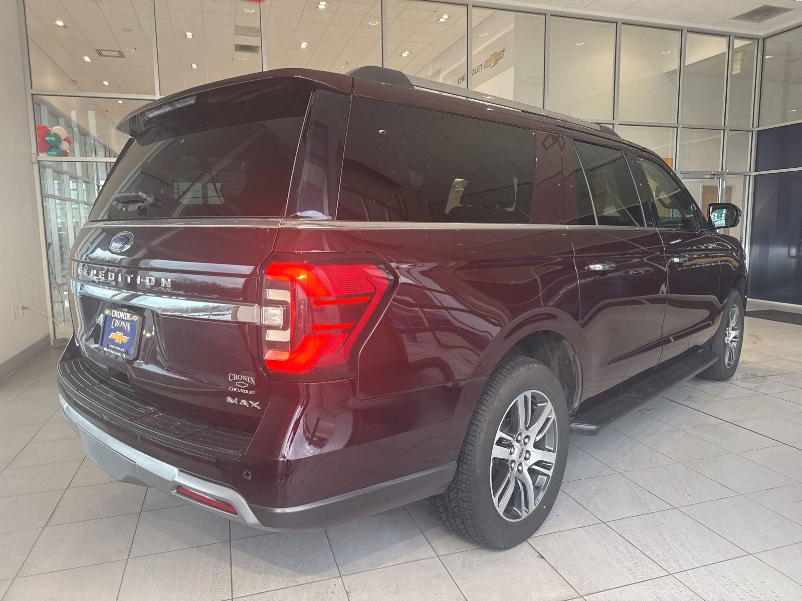 Used 2024 Ford Expedition Max Limited image 4