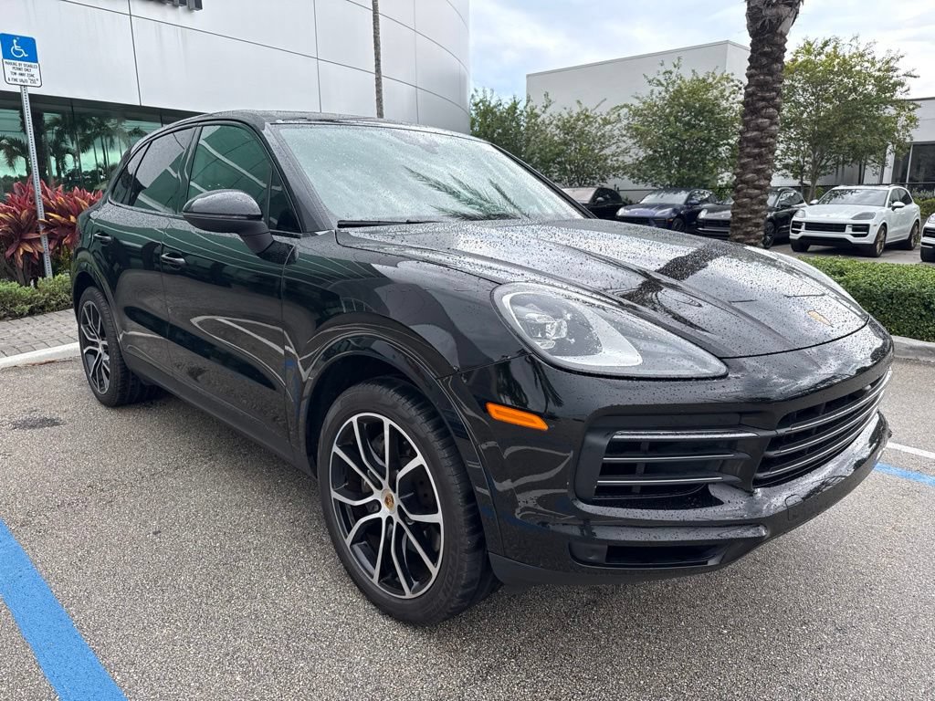 Certified 2023 Porsche Cayenne Platinum Edition AWD/4WD image 30