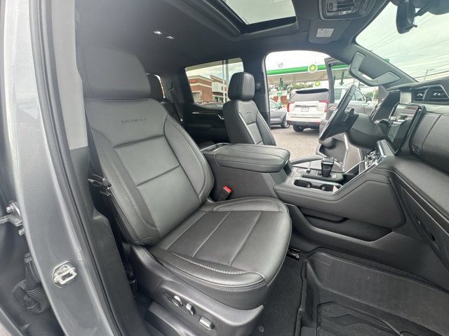 Used 2025 GMC Sierra 1500 Denali w/ Denali Reserve Package AWD/4WD image 29