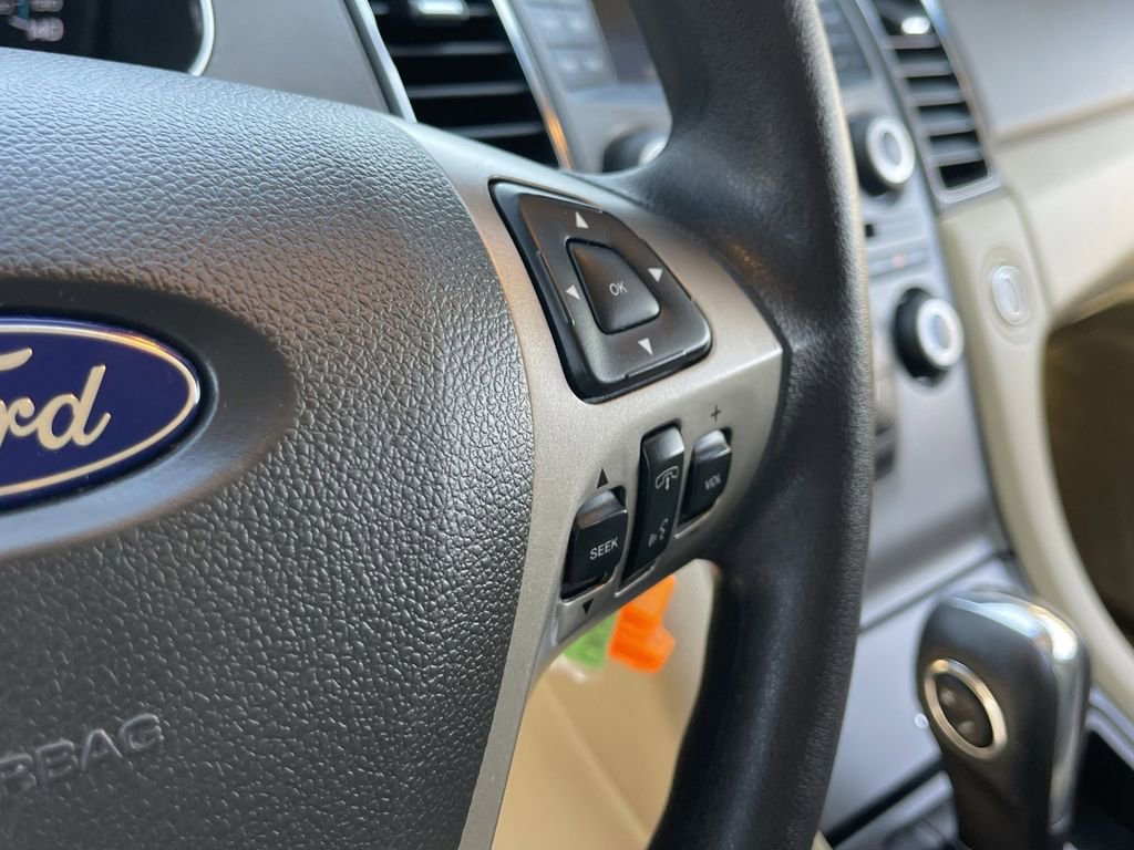 Used 2019 Ford Taurus SE image 23