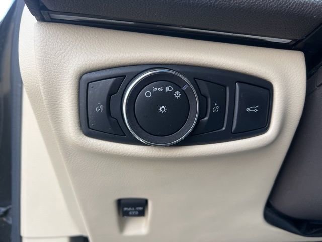 Used 2015 Lincoln MKZ AWD w/ Equipment Group 101A Select image 10