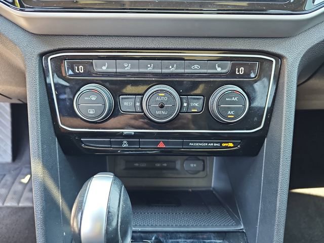 Used 2023 Volkswagen Atlas SE w/ Panoramic Sunroof Package FWD image 29