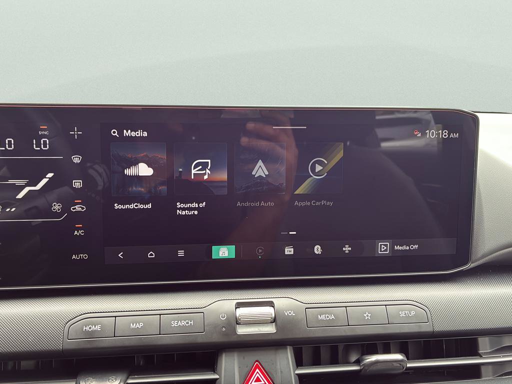 Used 2025 Kia K4 EX FWD image 38