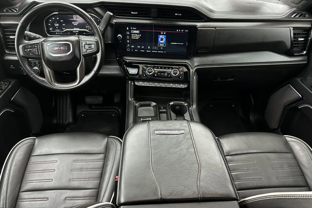 Used 2025 GMC Sierra 2500 AT4X image 14