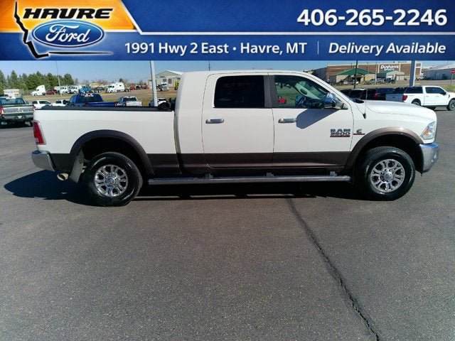 Used 2018 RAM 3500 Laramie w/ Convenience Group AWD/4WD image 4