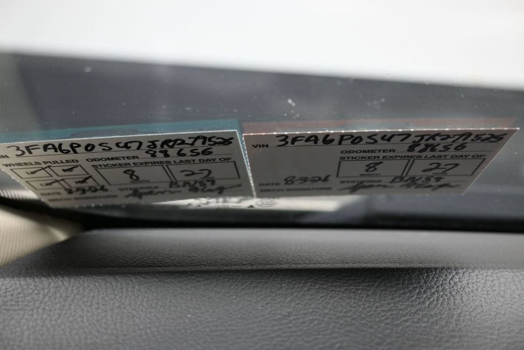 Used 2018 Ford Fusion Energi Titanium FWD image 7