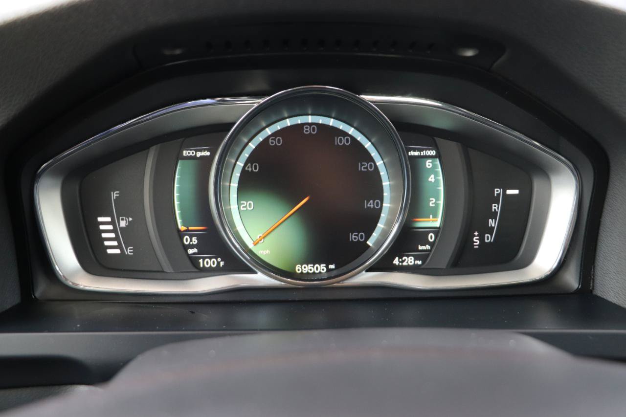 Used 2016 Volvo S60 T5 R-Design FWD image 10