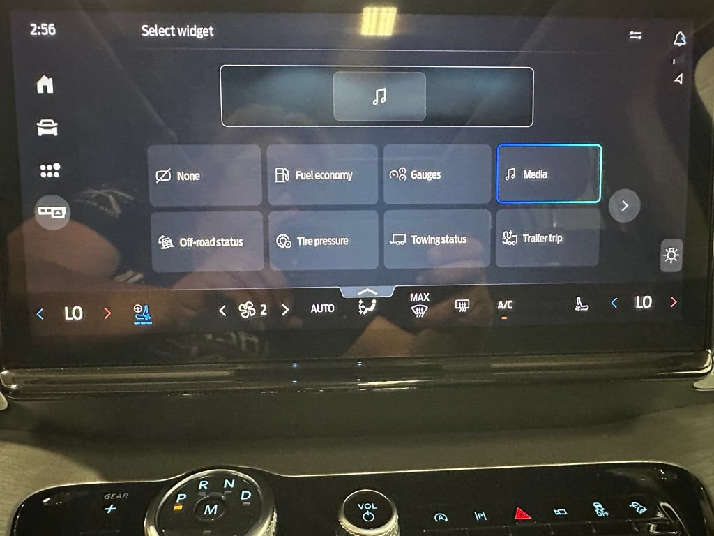 Used 2025 Ford Expedition Platinum AWD/4WD image 29