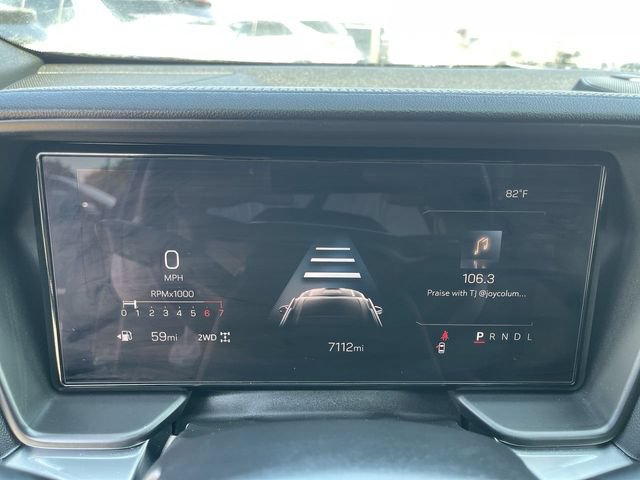 Used 2025 GMC Terrain Elevation w/ Black Edition AWD/4WD image 15