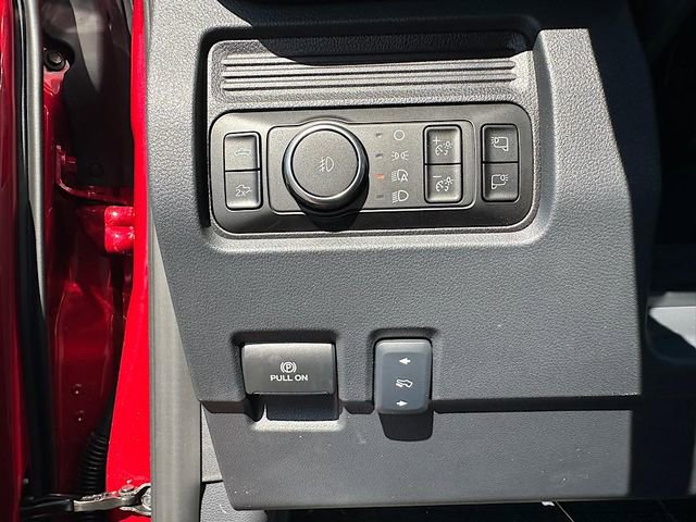 New 2026 Ford F350 Lariat w/ Chrome Package image 18