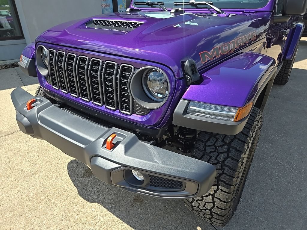 New 2026 Jeep Gladiator Mojave AWD/4WD image 16