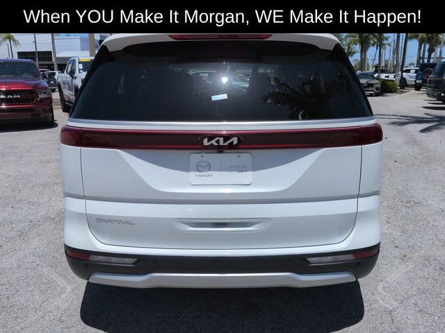 Used 2023 Kia Carnival LX FWD image 8