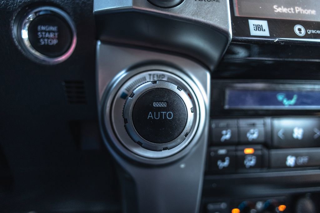 Used 2021 Toyota 4Runner Limited image 20