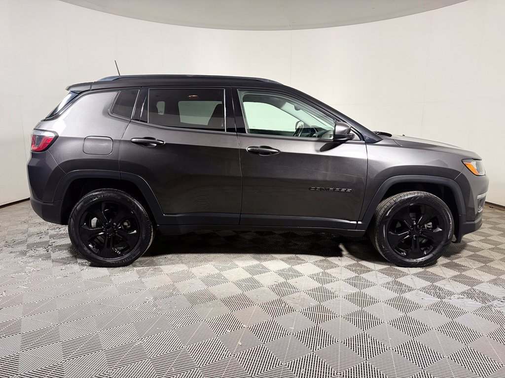 Used 2019 Jeep Compass Latitude AWD/4WD image 8