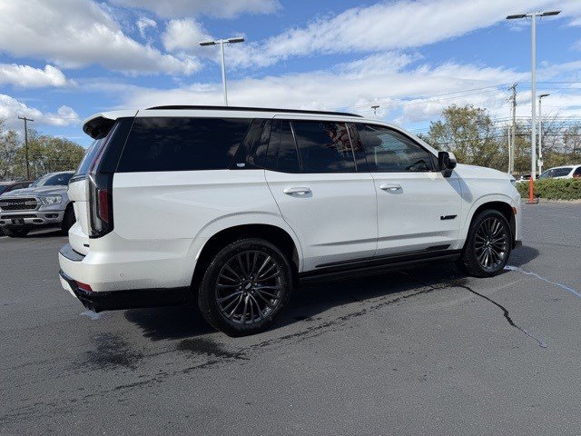 Used 2024 Cadillac Escalade V w/ LPO, Floor Liner Package image 7