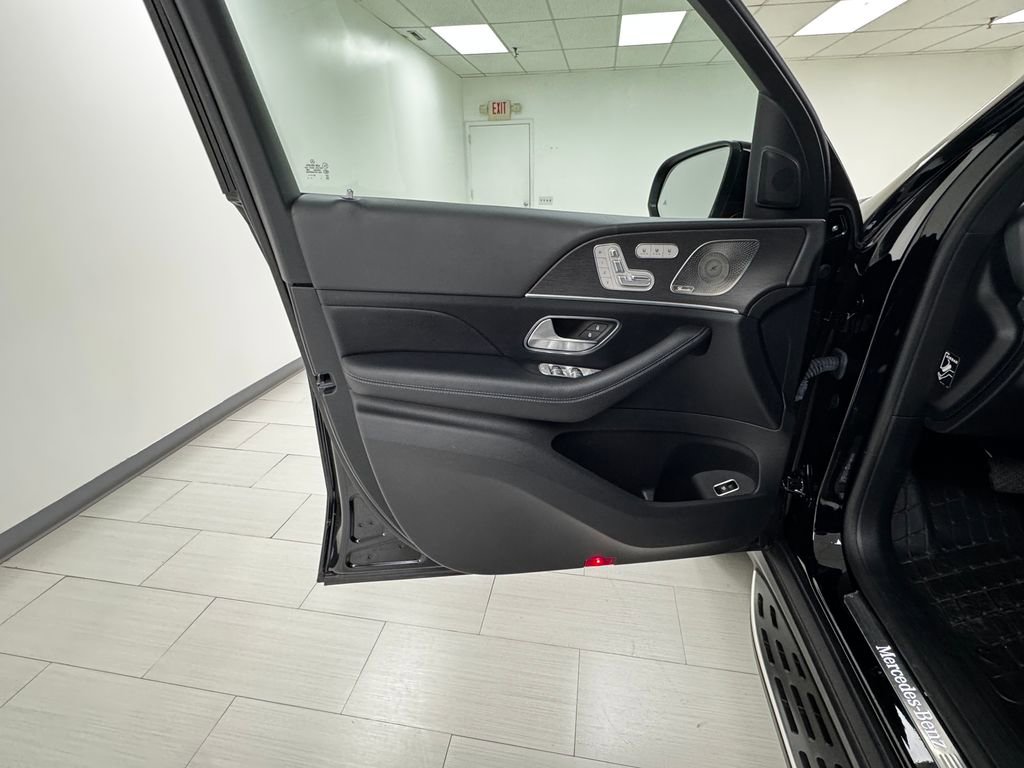 Used 2022 Mercedes-Benz GLE 350 4MATIC image 9