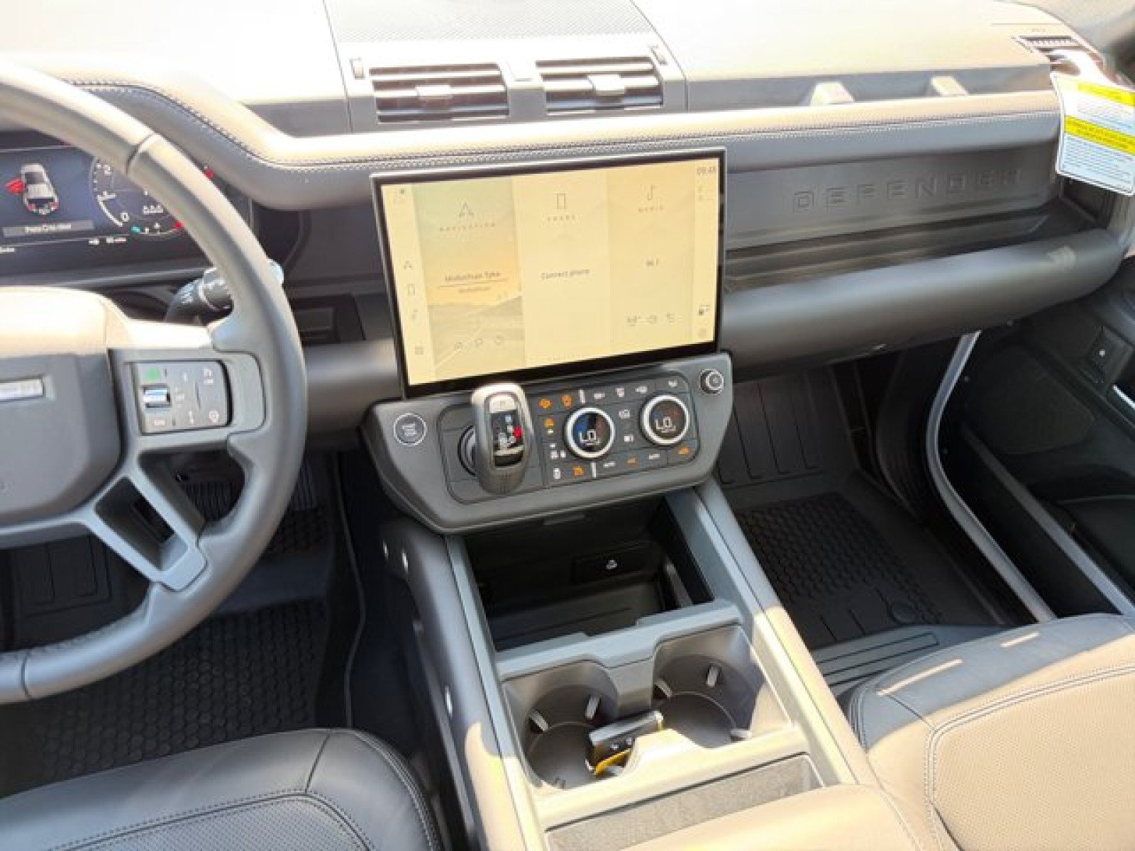 New 2026 Land Rover Defender 110 S AWD/4WD image 14