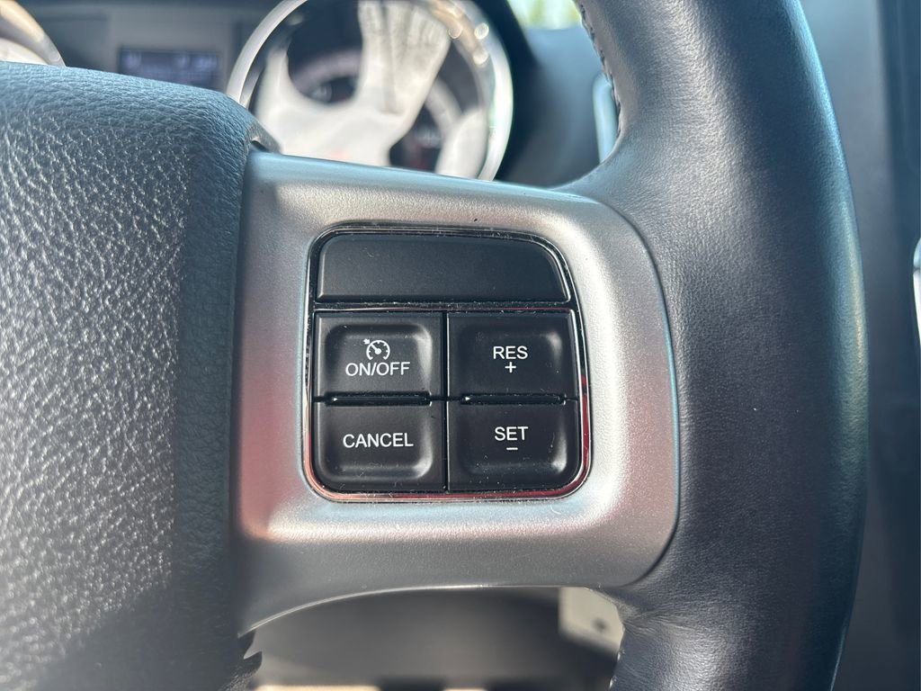 Used 2019 Dodge Grand Caravan GT w/ Safety Sphere Group image 27