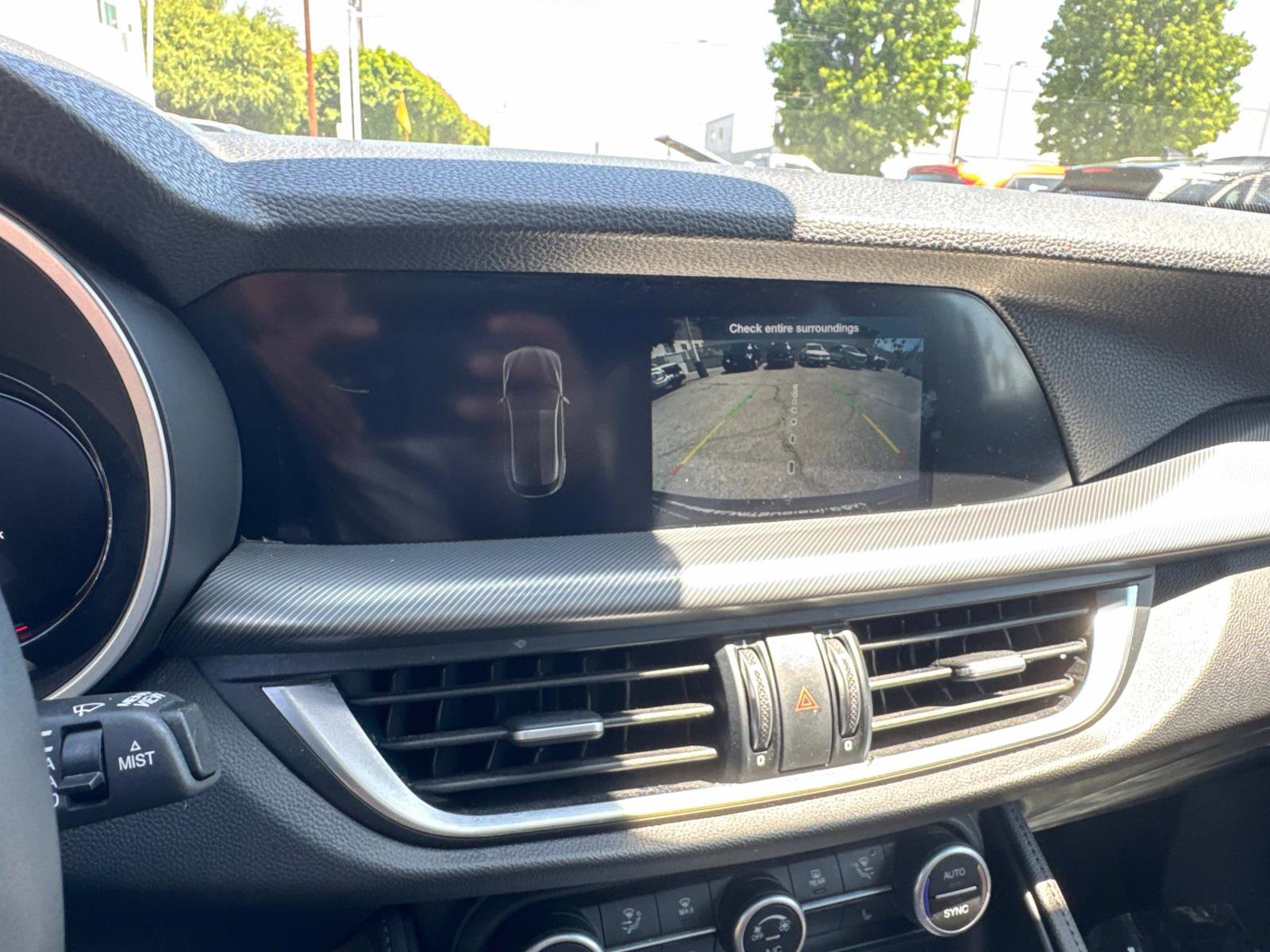 Used 2024 Alfa Romeo Stelvio Ti image 23