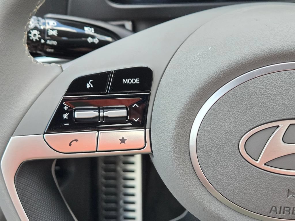 New 2026 Hyundai Elantra Sport FWD image 21