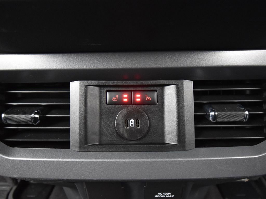 Used 2024 Ford F250 Lariat image 42
