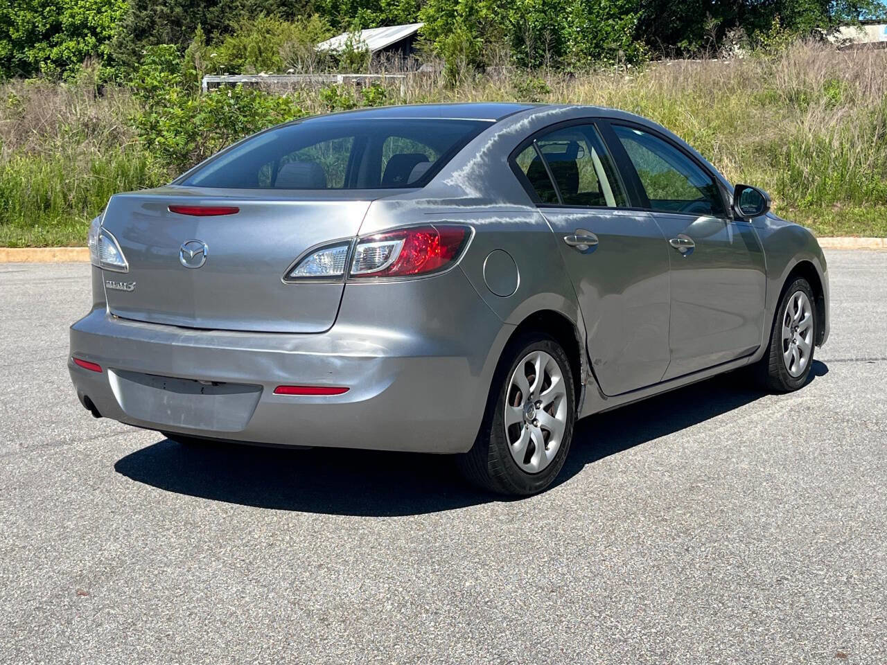 Used 2012 MAZDA MAZDA3 i Sport FWD image 4