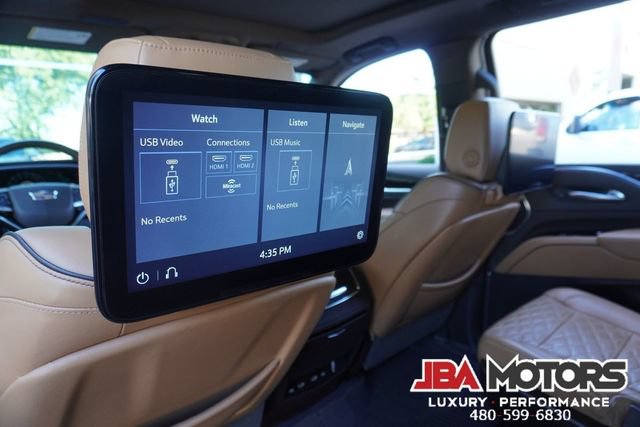 Used 2021 Cadillac Escalade ESV Premium Luxury AWD/4WD image 33