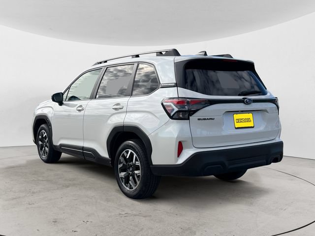 Used 2025 Subaru Forester Premium AWD/4WD image 7