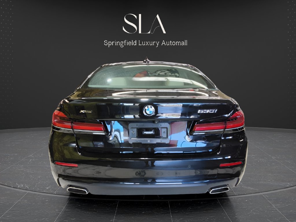 Used 2023 BMW 530i xDrive w/ M Sport Package AWD/4WD image 5