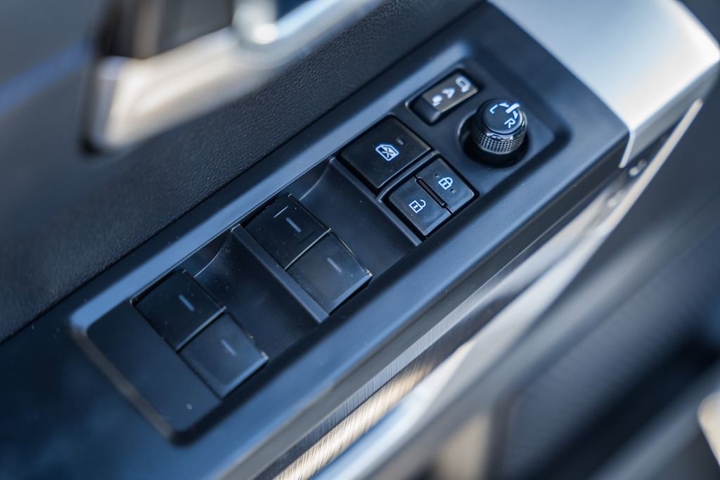 Used 2023 Toyota Tundra Platinum image 43