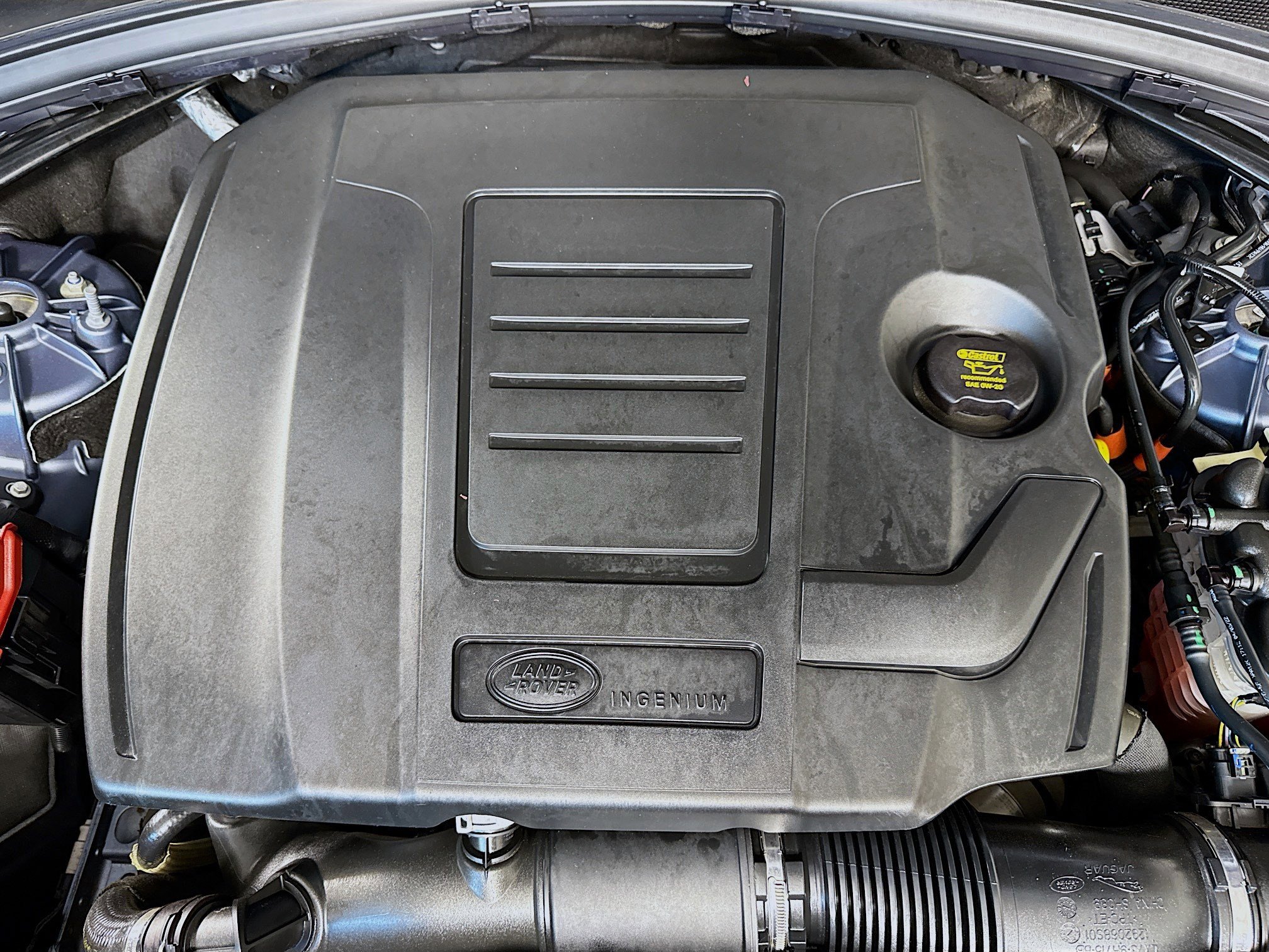 Used 2023 Land Rover Range Rover Velar R-Dynamic S image 39