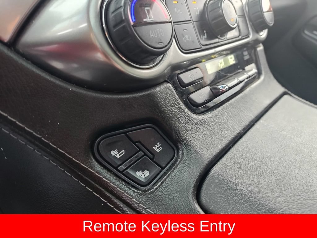 Used 2015 Chevrolet Tahoe LTZ AWD/4WD image 15