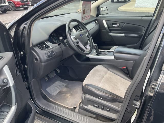 Used 2013 Ford Edge SEL w/ Black-White Styling Pkg AWD/4WD image 8