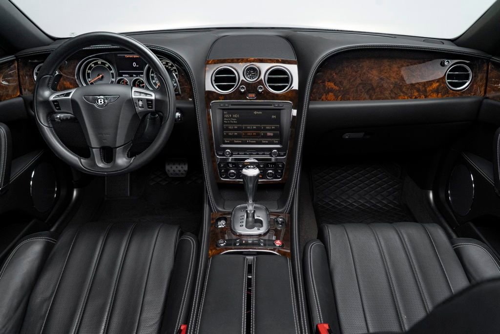 Used 2014 Bentley Flying Spur W12 AWD/4WD image 2