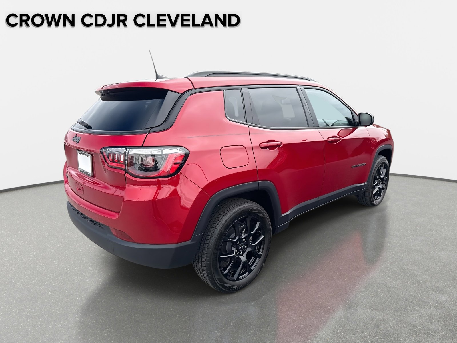 Used 2025 Jeep Compass Latitude w/ Altitude Special Edition image 4